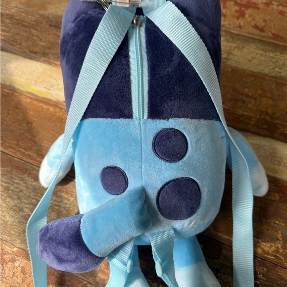 NWOT Disney Bluey Plush Backpack and Disney Jr. Keychain - Picture 3 of 5